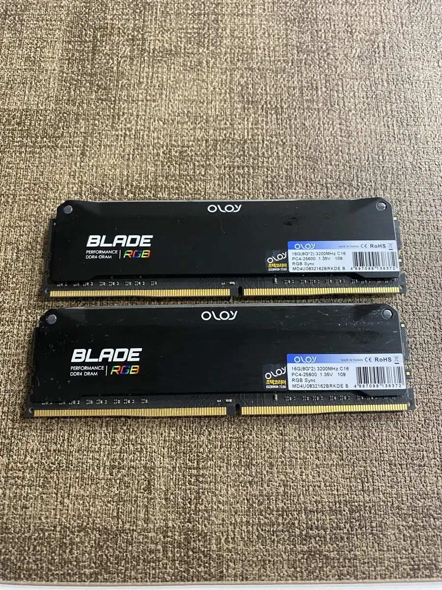 OLOY Blade RGB RAM DDR4 16GB 3200mhz (8G